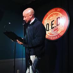 David Mills reads at Line Break #13 - click to view - mousewheel to zoom
